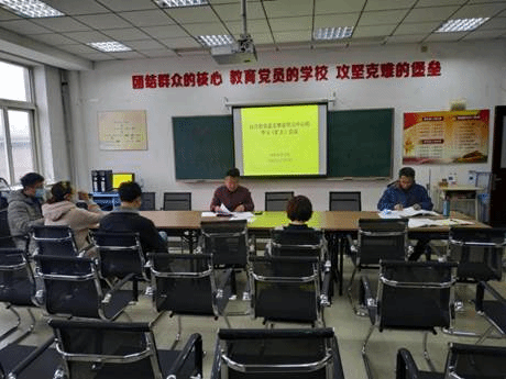 说明: 1